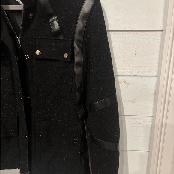 Black Utility Jacket with Military-Inspired Design in size small - Picture 9 of 15